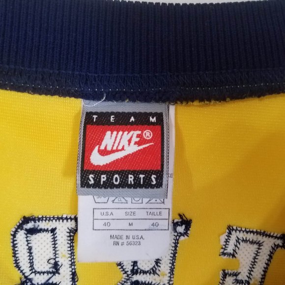 VTG Nike Chris Webber Michigan Wolverines Fab 5 Basketball Jersey Size 4… - Picture 4 of 7